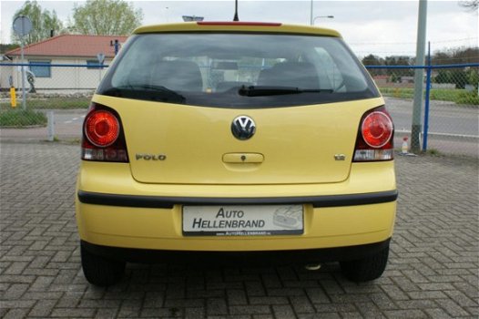 Volkswagen Polo - 1.2-12V Trendline - NAP - Grote Beurt & APK - 1