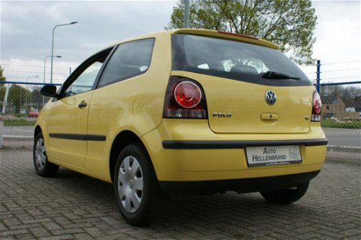 Volkswagen Polo - 1.2-12V Trendline - NAP - Grote Beurt & APK - 1