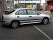 Mitsubishi Carisma - 1.6 Comfort Drive, dealer onderhouden - 1 - Thumbnail