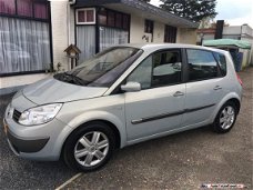 Renault Scénic - 2.0 16V Authentique Comfort