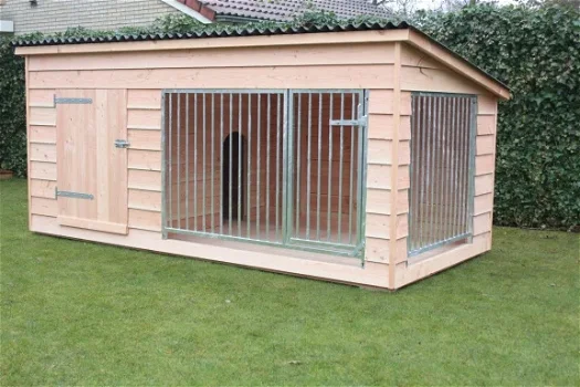 Luxe Douglas hondenkennel met zijpaneel type: Max - 1