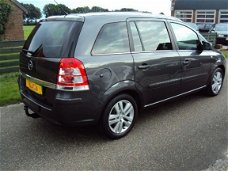 Opel Zafira - 1.8 cosmo