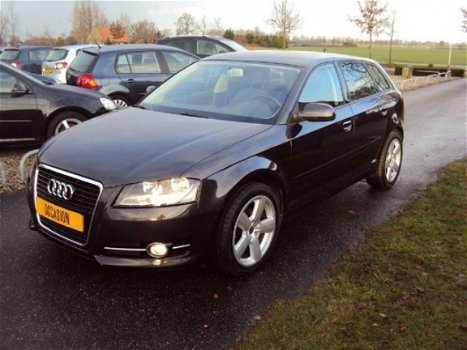 Audi A3 Sportback - 1