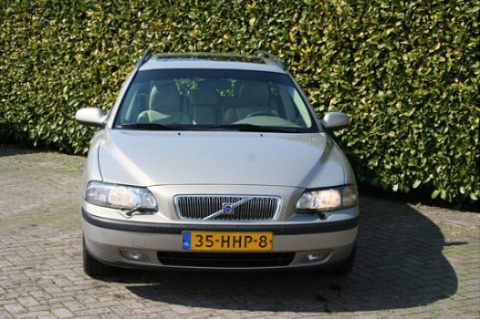 Volvo V70 - 2.0 T automaat - 1