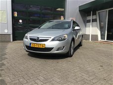 Opel Astra Sports Tourer - 1.4 Turbo Sport