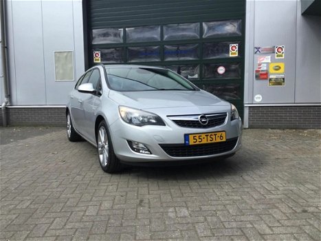 Opel Astra Sports Tourer - 1.4 Turbo Sport - 1