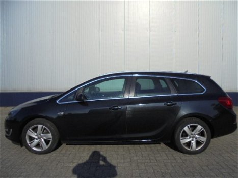 Opel Astra - 1.7 CDTI EcoFLEX S & S 130pk Business+ NAVI 900 - 1