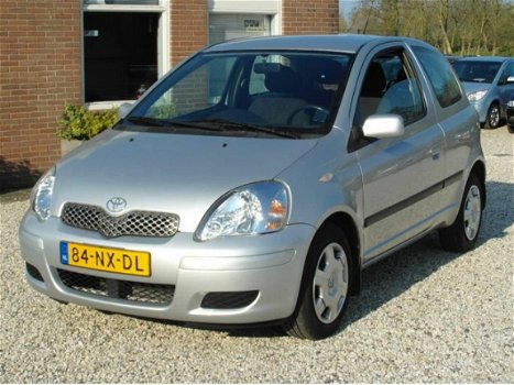 Toyota Yaris - 1.3 VVT-i Sol - 1