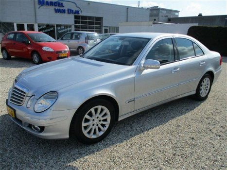 Mercedes-Benz E-klasse - 200 CDI Elegance Euro 4 Automaat - 1