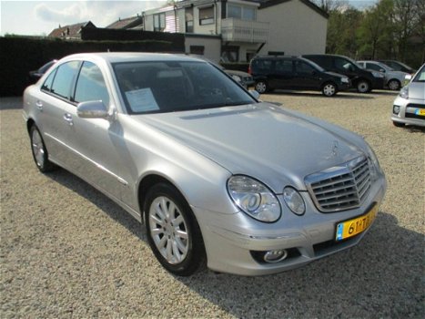 Mercedes-Benz E-klasse - 200 CDI Elegance Euro 4 Automaat - 1