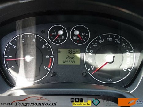 Ford Fiesta - 1.3-8V Style Apk nieuw/Airco/Lage km - 1