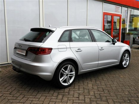 Audi A3 Sportback - 1.4 TFSI S-tronic/Aut7 Pro Line S (navi, xenon, led) - 1