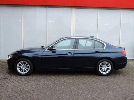 BMW 3-serie - 320d Aut8 EfficientDynamics Edition High Executive - 1