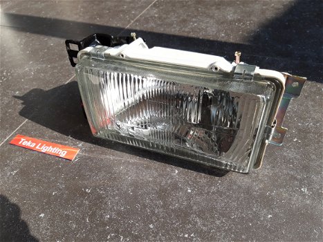 Toyota Corolla KE75 (82-83) Koplamp Denji DL-TY701 DL7010 Links NOS - 2