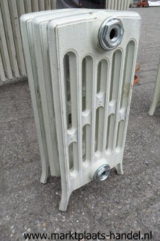 design radiator van gietijzer (a22)34 - 1