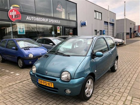 Renault Twingo - 1.2 Privilège top auto met airco en stuurbekrachtiging - 1