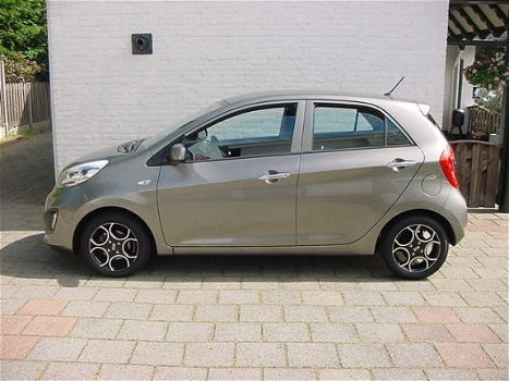 Kia Picanto - 1.0 5-DRS BusinessLine navigatie zeer mooi - 1