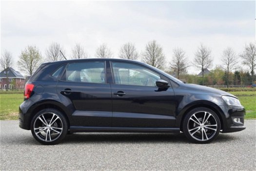 Volkswagen Polo - 1.2 TDI BlueMotion Comfortline Navi, Airco, Cruise, Nwe Driem, Trekhaak - 1