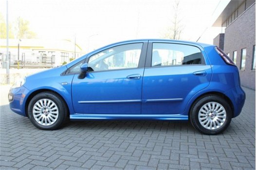 Fiat Punto Evo - 1.3 M-Jet Dynamic Bijna nieuw met lage KM - 1