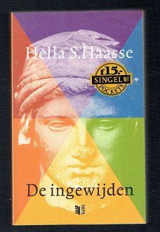 De ingewijden door Hella S. Haasse