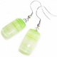 Handgemaakte groene glazen oorbellen van speciaal donkergroen glas met subtiele glinstering. - 3 - Thumbnail