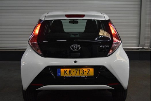 Toyota Aygo - 1.0 VVT-i x-play +CAMERA/BLEUTOOTH - 1