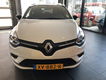 Renault Clio Estate - 0.9 TCE / Demo , vraag naar actuele km. stand / Airco / Cruise control / Parke - 1 - Thumbnail