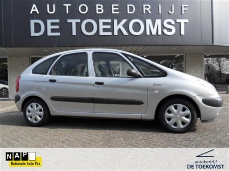 Citroën Xsara Picasso - 1.8i 16V APK 3-2020 Airco Trekhaak NAp - 1