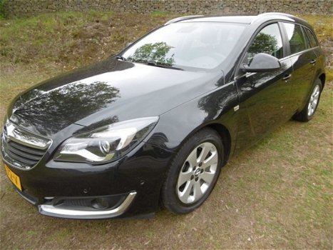 Opel Insignia Sports Tourer - LED/I-LINK+CAMERA/RIJASSIST/CARBON/INR&GAR.MOGELIJK - 1