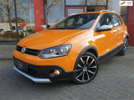 Volkswagen Polo - 1.2 12V CROSS PDC CC AFNEEMB TRKHK 17INCH - 1