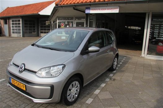 Volkswagen Up! - 1.0 BMT move up TOMTOM - 1