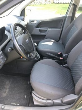 Ford Fiesta - V 1.4-16V Ambiente NAP/AIRCO/NWE APK/NWE DB RIEM - 1