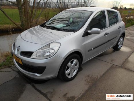 Renault Clio - 1.5 dCi 70 Authentique - 1