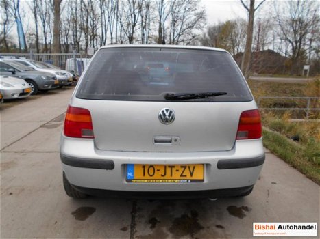 Volkswagen Golf - 1.4 16V Sportline - 1