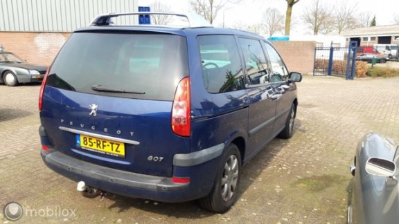 Peugeot 807 - 2.2 HDiF ST Premium - 1