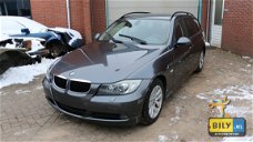 In onderdelen BMW E91 320d '08 BILY bmw autodemontage