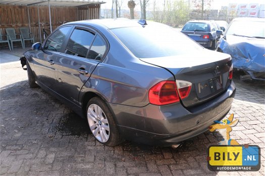 In onderdelen BMW E90 318d '06 BILY bmw autodemontage - 2