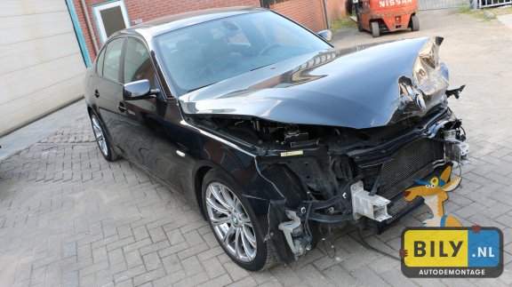 In onderdelen BMW E60 525D '05 BILY bmw autodemontage - 2