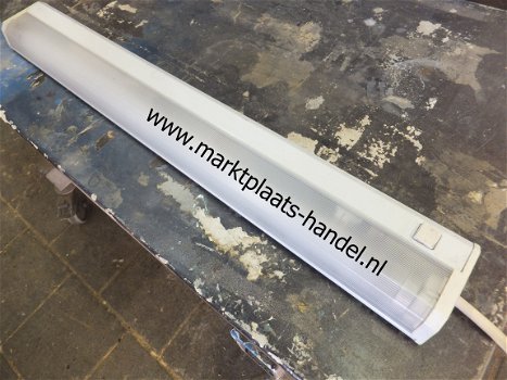 Wand TL lamp met stekker en schakelaar (a35)12 - 1