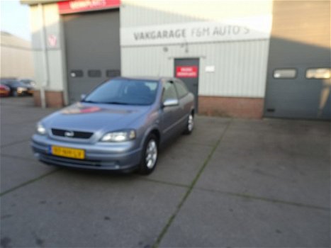 Opel Astra - 1.6 Njoy - 1