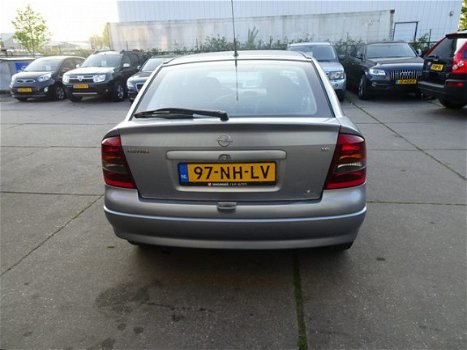 Opel Astra - 1.6 Njoy - 1