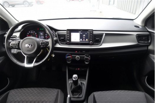 Kia Rio - 1.0 T-GDI COMFORTPLUSLINE NAVIGATOR 5DRS. CAMERA/ AIRCO/ CRUISE/ LMV RIJKLAAR - 1