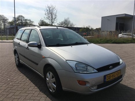 Ford Focus Wagon - 1.6 16V Cool Edition - 1