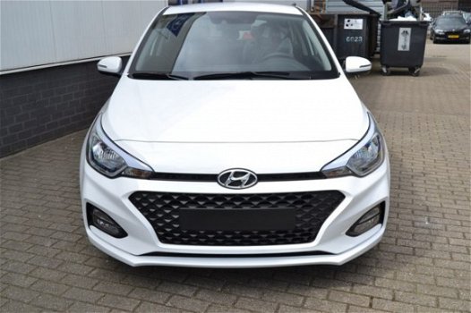 Hyundai i20 - 1.0 T-GDI Comfort + Navigation Pack | Nu met €2.000, - voordeel - 1