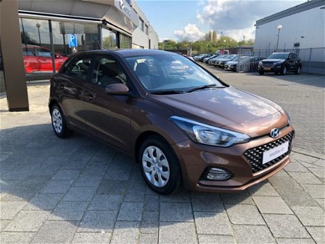 Hyundai i20 - 1.0 T-GDI Comfort + Navigation Pack | Nu met €2.000, - voordeel - 1