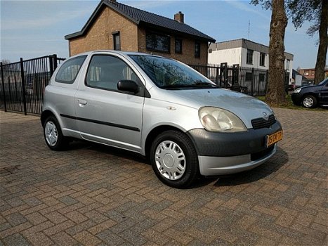 Toyota Yaris - 1.0-16V VVT-i Nette Auto - 1