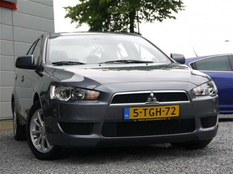 Mitsubishi Lancer Sports Sedan - 1.6 Edition One - 1