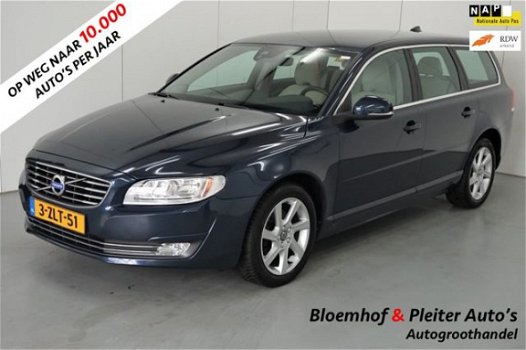 Volvo V70 - 2.0 D4 Nordic+ | NAVIGATIE | LEDER | STOELVERWARMING | - 1