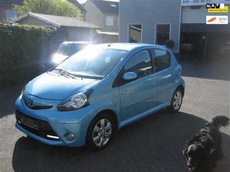 Toyota Aygo - 1.0 VVT-i Dynamic Blue - 1