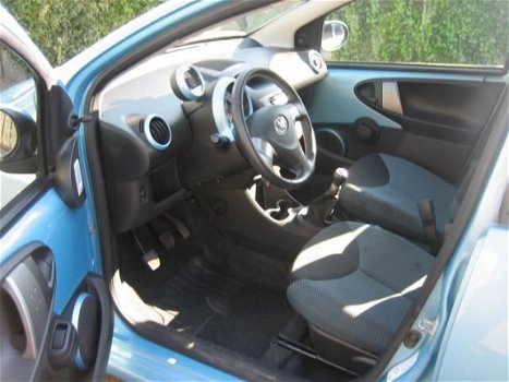 Toyota Aygo - 1.0 VVT-i Dynamic Blue - 1